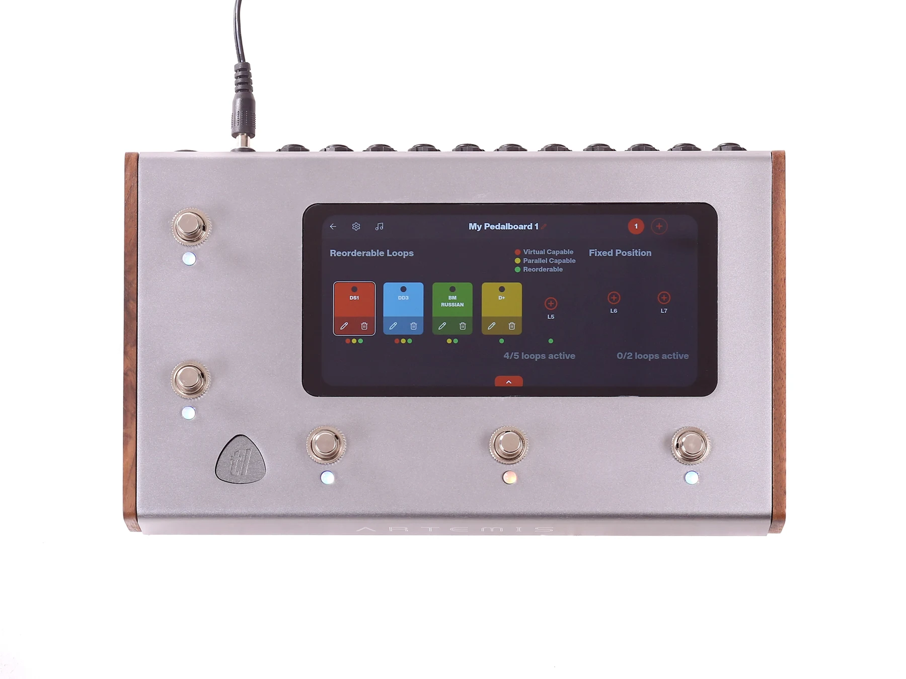 Artemis touchscreen displaying its pedalboard interface